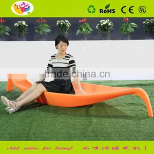 Eco-friendly Colorful Leisure Bed for Garden thumbnail-1