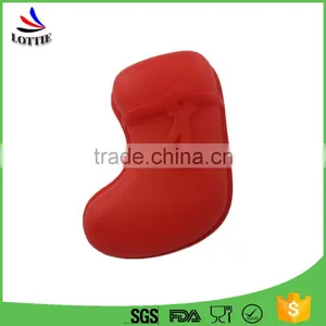 2016 Hot Sell Christmas Gift Sock Shaped Silicone Cake Mold thumbnail-3