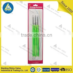 3 Pack Blister Card Green Color Plastic Handle Iron Crochet Hook thumbnail-1