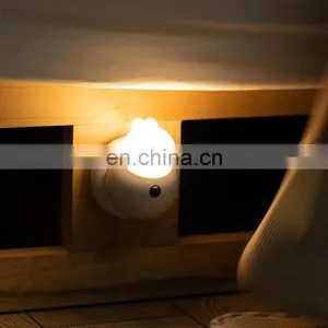 2020 New Design LED Night Light Touch Tap Lamp Bedroom Energy-saving LED Silicone Lamp for Kids thumbnail-4