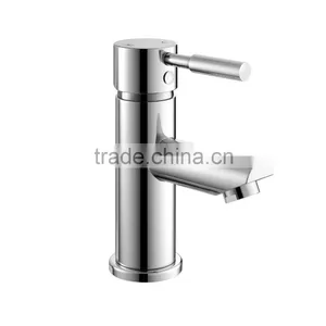 Contemporary One Handle Deck Mount Chrome Bathroom Sink Faucet Mixer Taps Single Hole Tall Curve Spout Bathtub Mixer Taps thumbnail-3