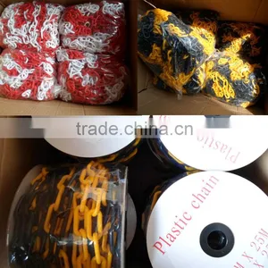 China Manufacturer Yellow Plastic Link Chain Used With Barrier Between Floor Safety or Warning Signs thumbnail-4