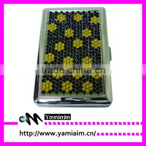 Rhinestone Cigarette Holder Supplier thumbnail-1