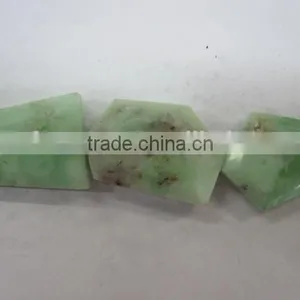 Wholesale Tumble Flat Loosen Faceted Gemstone Supplier Chrysoprase thumbnail-1