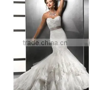 White Beautiful Wedding Dress thumbnail-1