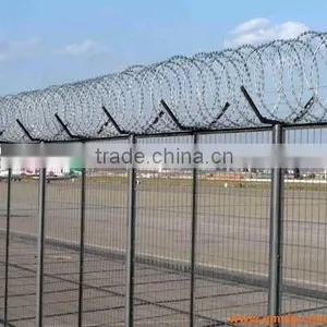 Low Price Concertina Barbed Razor Wire( Direct Factory) thumbnail-1