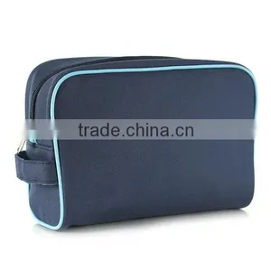 600D Polyster Cosmetic Bag/Travel Bag /Toilet Bag thumbnail-2