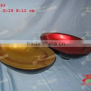 Lacquered Bowl thumbnail-1