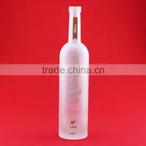 750ml Frosted Spirit Bottle Manufacturer Matte White Vodka Glass Bottle Custom Rum Bottle thumbnail-1
