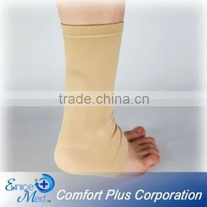 Footcare Achilles Protection Sleeve With Gel Pad thumbnail-1