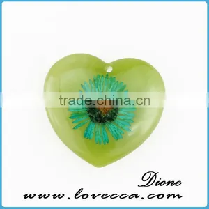 New Fashion Heart Shape Transparent Real Flower Resin Charm Pendants thumbnail-3