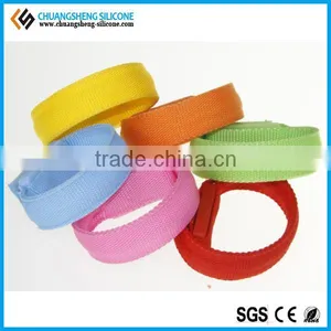 Lady and Kids Favourite LED Light Woven Bracelet thumbnail-5