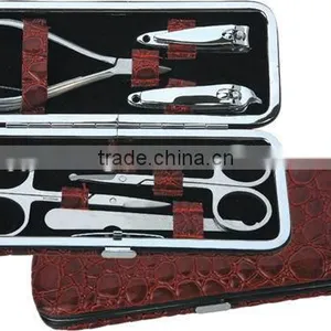 High Quality Stainless Steel Pedicure Tools Set With Nail Clippers thumbnail-1