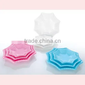 Six-piece Octagon Plastic Dinner Plate thumbnail-1