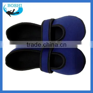 Top Quality Nice Design Neoprene Socks Shoes in China thumbnail-1