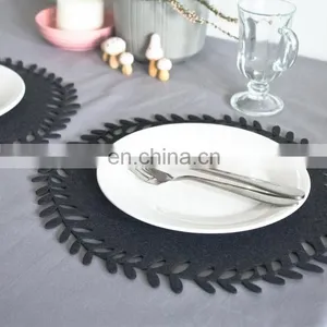 Felt Placemats Set of 6pcs Table Mats Non Slip thumbnail-4