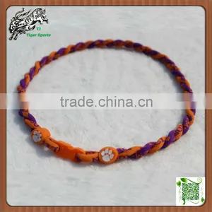 NCAA Boise State Broncos University Sports Twisted Tornado Necklace thumbnail-1