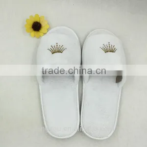 China Manufaturer Cheap Wholesale Open Toe Disposable Sipper With Logo thumbnail-2