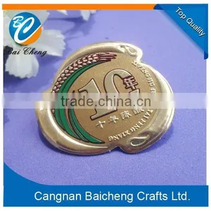 Nice Shape Metal Badge With Favourable Price and Quick Delivery thumbnail-3