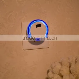 0.36W Plug in LED Night Light Lamp With Sensor thumbnail-3
