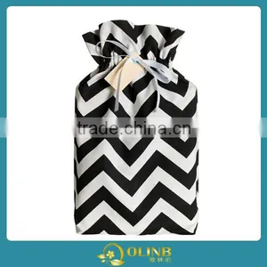 Custom Cheap Gift Bag Funny Black and White Striped China Gift Bag thumbnail-1
