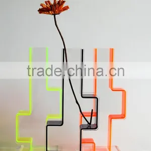 Handmade Custom Clear Wholesale Acrylic Cylinder Vase thumbnail-4