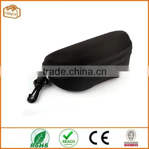 Fashion Portable Carabiner Eye Glasses Sunglasses Hard Case Protector Box (Black) thumbnail-3