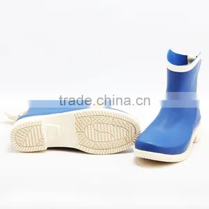 Ladies Fashion Rubber Rain Boot thumbnail-3