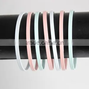Mixed Color Fashion Bangle Set thumbnail-1