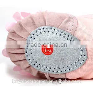 Wholesale Baby Dance Shoes,Pink Shoes With Flower Toddler Girls Bridal Ballet Shoes thumbnail-6