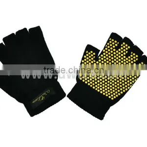 Knitted Working Gloves With Rubber thumbnail-1