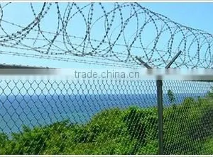 Low Price Concertina Rezor Barbed Wire With High Quality thumbnail-1
