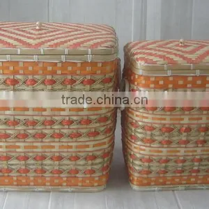 Very Nice Seagrass Laundry Baskets thumbnail-6