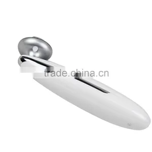 4 IN 1 Electroporation RF EMS Photon Skin Rejuvenation Beauty Device thumbnail-3