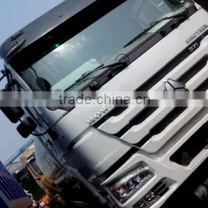 NEW HOWO Chinese High-quality 10 Wheels Oil Tank Truck 20L Sinotruk thumbnail-3