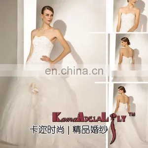 EB801-1884 2015style Unique and Romantic Wedding Bridal Dress Decorate Handwork Flowers Wedding Dress Wedding Gown thumbnail-1