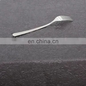 Hotel Crepe Table Cloth thumbnail-6