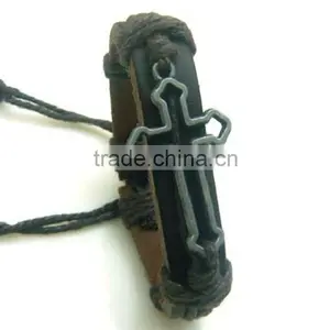 Hot Sale Cross Leather Bracelet Wholesale thumbnail-1