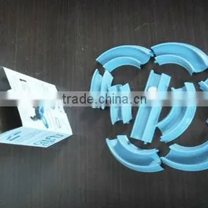 Plastic Cat Toy thumbnail-1