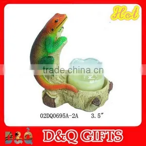 Lizard Fashionable Candle Holder thumbnail-1