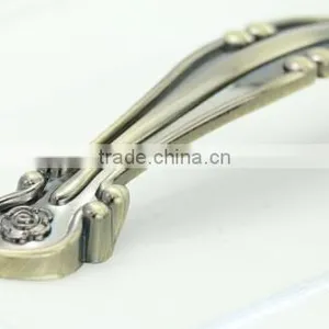 Less Than 1 Dollar Door Handle for Wardrobe thumbnail-3