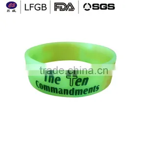 Factory Directly Wholesale Cheap Custom Bulk Cheap Silicone Wristbands thumbnail-3