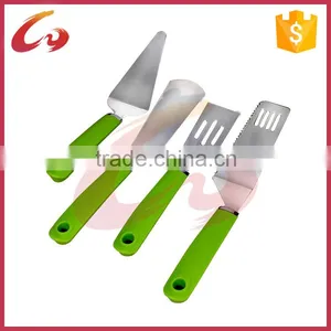 Plastic Cover Handle Stainless Steel Pizza Cutter thumbnail-1