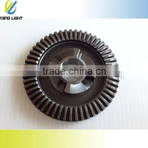 Made In Taiwan OEM High Quality Customized Forged CNC Machining Mower Alloy Steel Spur Gear thumbnail-4