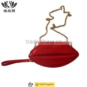 Red Lips PU Leather Shoulder Bag thumbnail-1