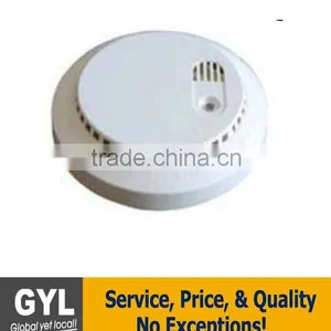 Smoke and Carbon Monoxide Detector in Alarm thumbnail-3
