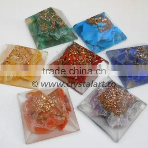 GEMSTONE ORGONE CHAKRA PYRAMID thumbnail-1