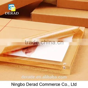 High Quality Clear Acrylic Photo Frame thumbnail-4