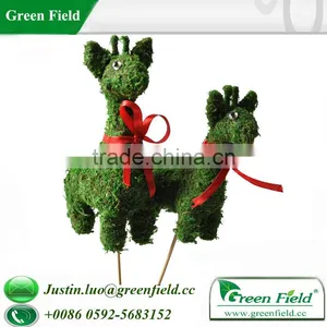 Giraffe Plant Fiber Frame Topiary With Moss thumbnail-1