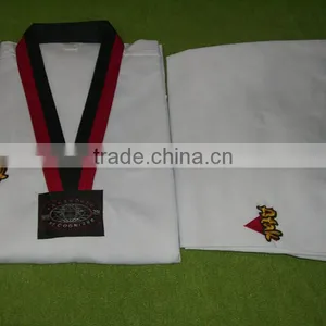 New Design Taekwondo Uniform Custom Logo Taekwondo Uniform White Taekwondo Poomsae Uniform thumbnail-1